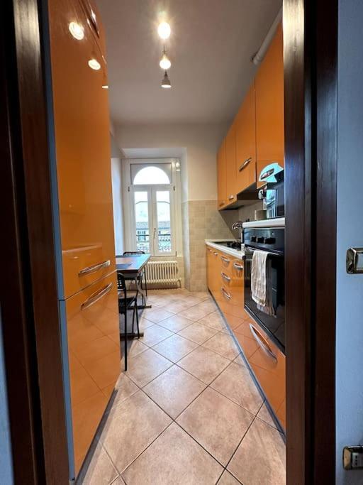 Comfy Apartment In Lecco 2 Kültér fotó