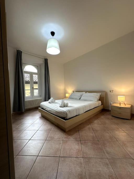 Comfy Apartment In Lecco 2 Kültér fotó